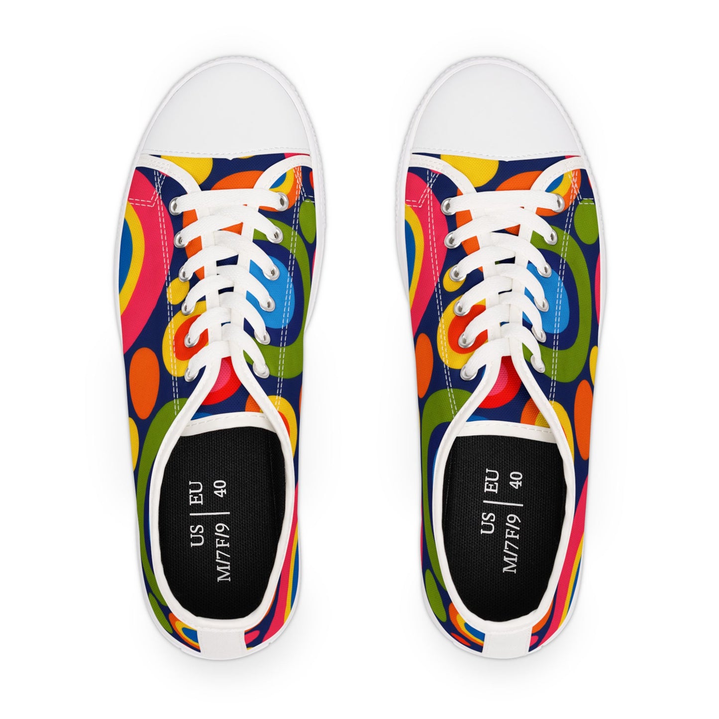 Retro Circle Print Women's Low Top Sneakers — Colorful 60s-Inspired Canvas Shoes