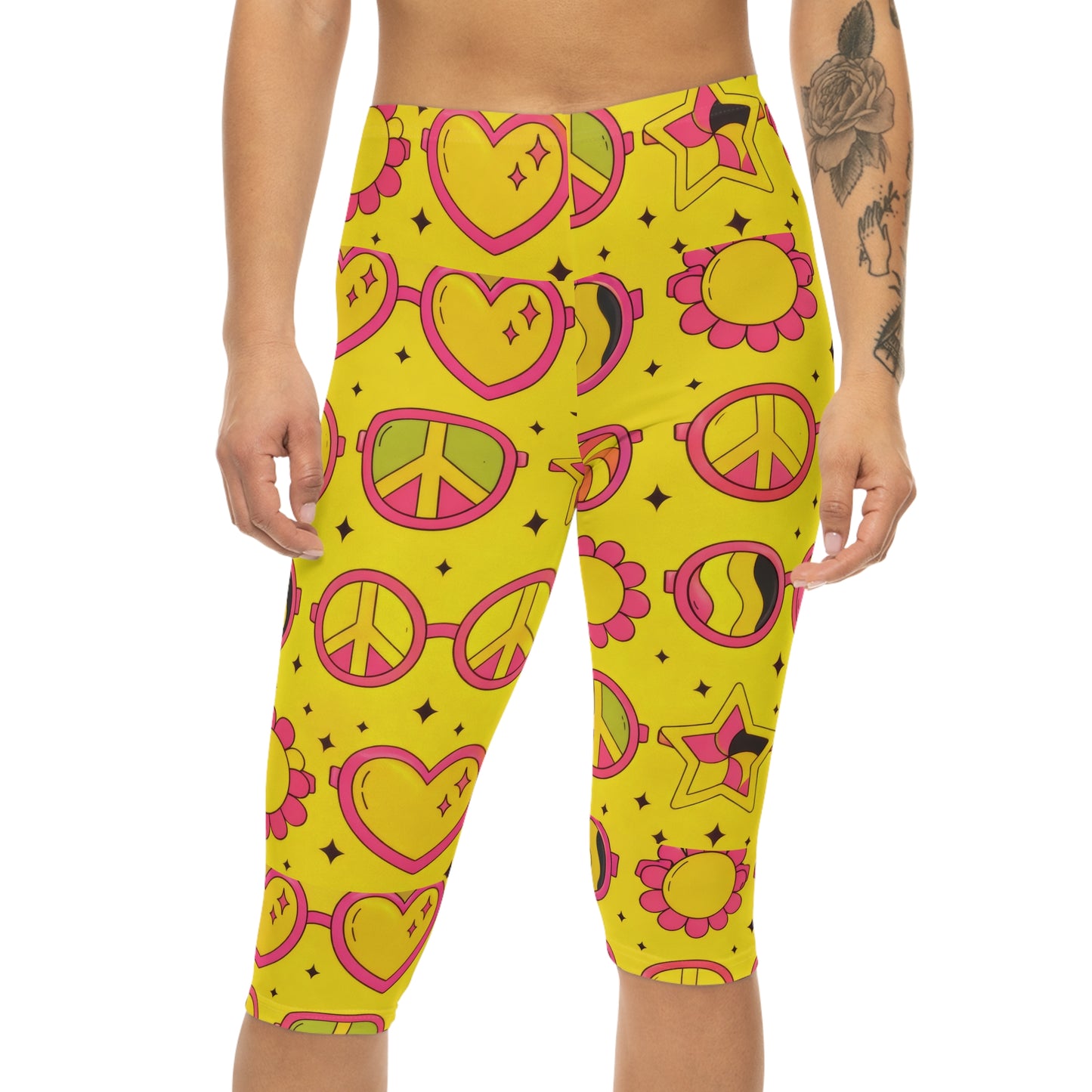 Psychedelic Peace Capri Leggings — 70s Heart, Peace & Flower Print