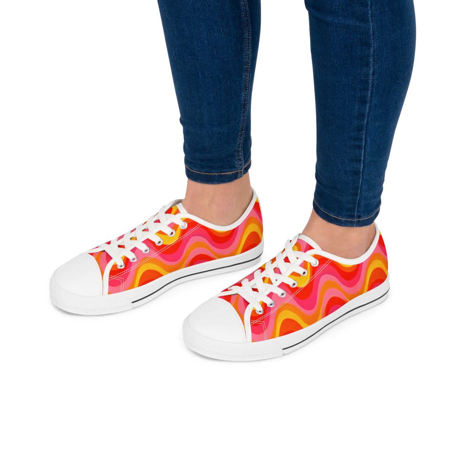 Retro Wave Women's Low Top Sneakers — Pink Orange Psychedelic Pattern