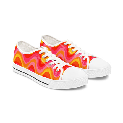 Retro Wave Women's Low Top Sneakers — Pink Orange Psychedelic Pattern
