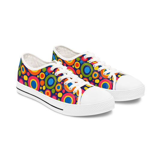 Retro Circle Print Women's Low Top Sneakers — Colorful 60s-Inspired Canvas Shoes
