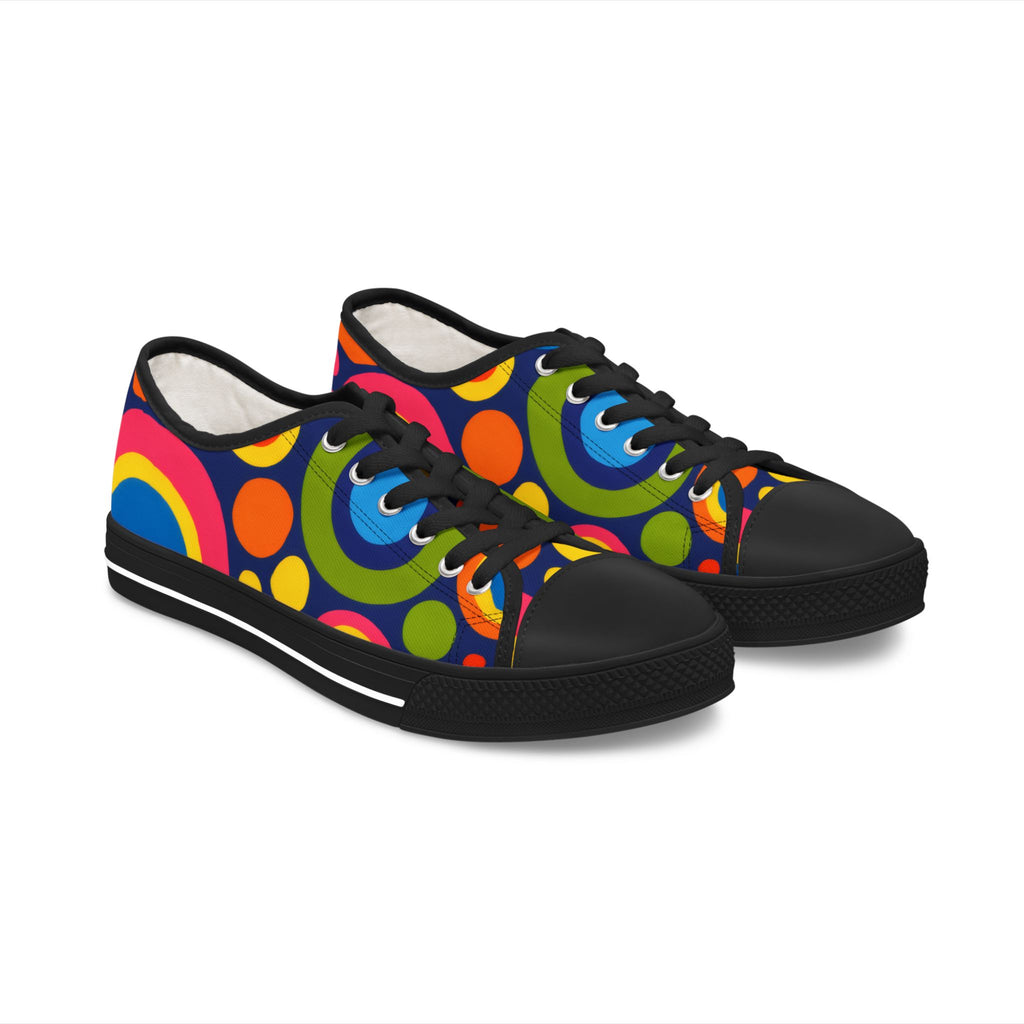 Retro Circles Low-Top Sneakers