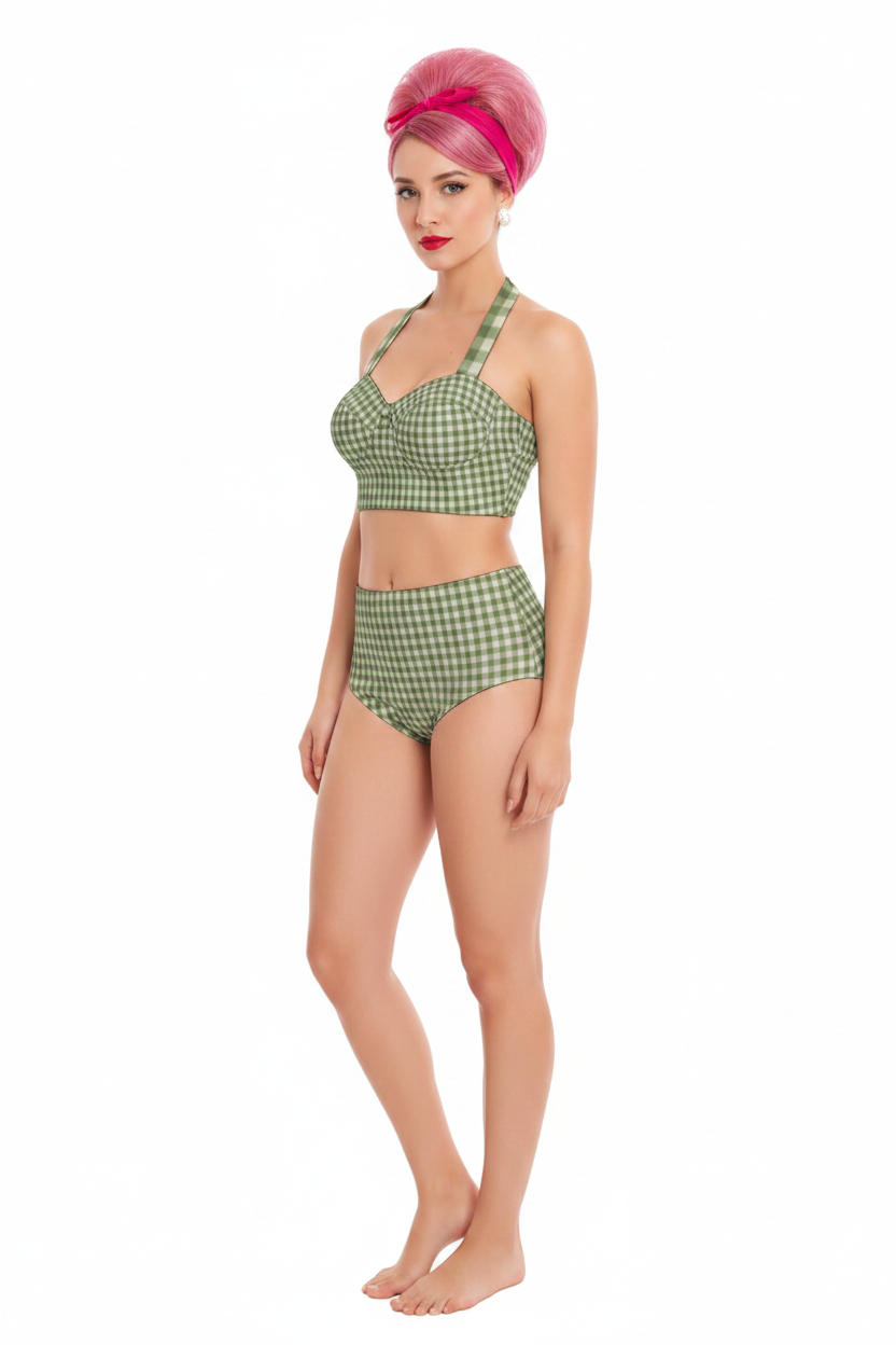 Modelka 2 — Latynka, różowy bouffant